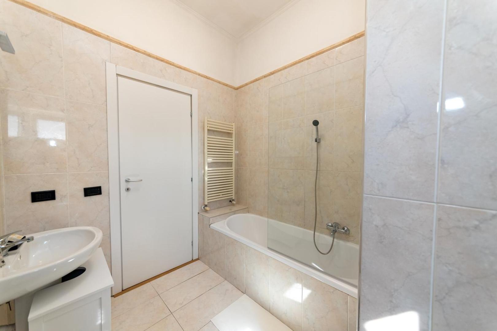 Principe 152 Hotel Bari Bagian luar foto