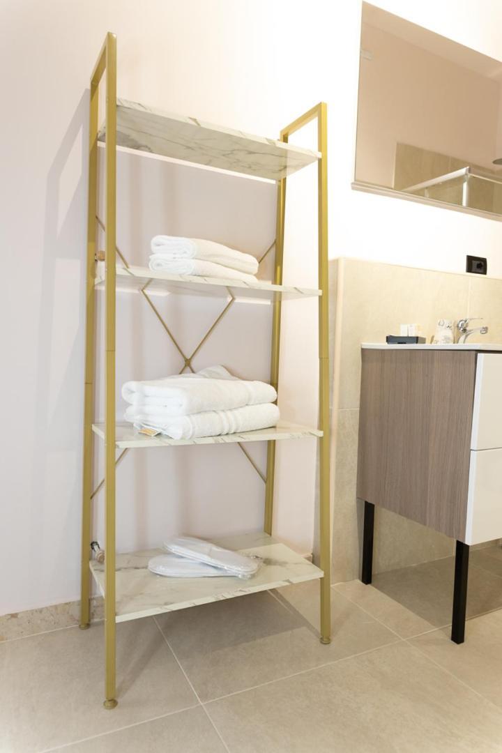 Principe 152 Hotel Bari Bagian luar foto